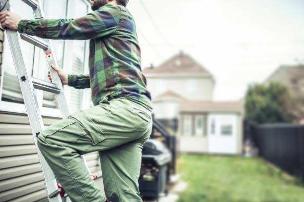 Affordable siding repair and maintenance services in West Branch, MI